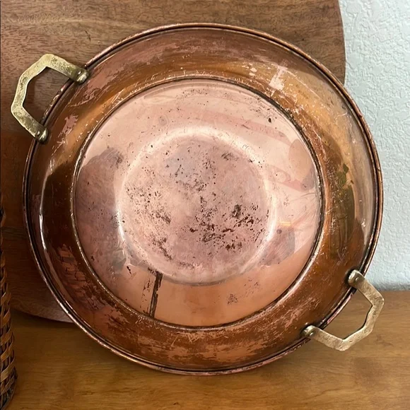 Vintage Copper Pot with Brass Handles - Picture 2 of 6